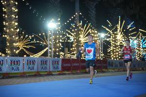 BIB: 100100, 42569
                            <button type="button" onclick="openModal(21538218)" class="btn btn-primary btn-sm float-right btn-popup" data-toggle="modal" data-target=".modal-high-quality">
                        <i class="fas fa-shopping-cart"></i> Add to Cart
                    </button>
                                            <button type="button" onclick="isThisMe(21538218, true)" class="btn btn-success btn-sm float-right btn-popup btn-isme hidden" data-toggle="tooltip" data-placement="bottom" title="นี่คือรูปของคุณใช่ไหม คลิกที่นี่เพื่อเอาเข้าอัลบั้ม">
                        <i class="fas fa-plus"></i> Add to album
                    </button>
                    <button type="button" onclick="isThisMe(21538218, false)" class="btn btn-warning btn-sm float-right btn-popup btn-isnotme hidden">
                        <i class="fas fa-ban"></i> Remove from album
                    </button>